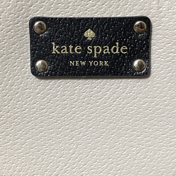 ✨Host Pick✨ Kate Spade Crossbody - Picture 3 of 4